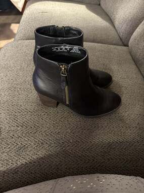 Canyon River Blues Sydney Black Faux Leather Block Heel Ankle Booties